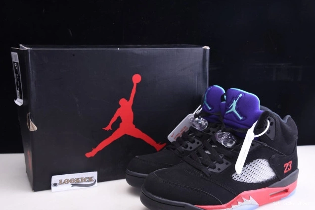 1st Kicks Shoes 5 Air 3 Jordan Top CZ1786-001 0714
